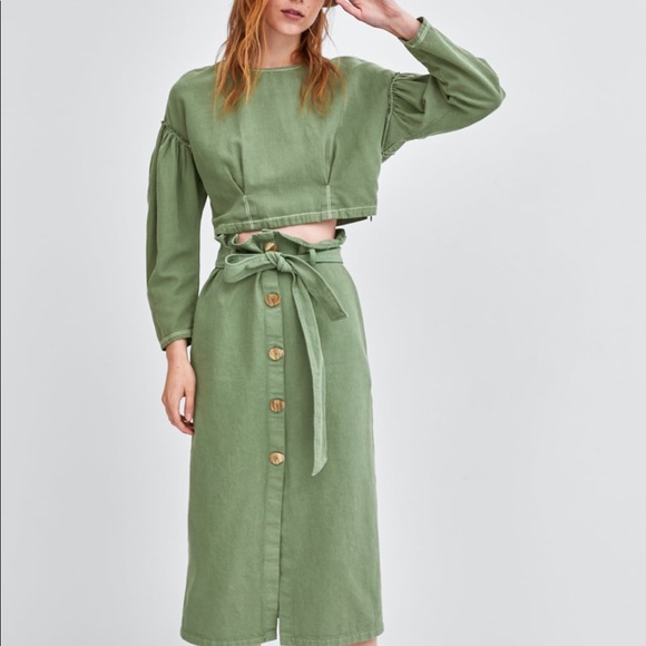 Zara top with contrasting top stitching - Picture 2 of 8